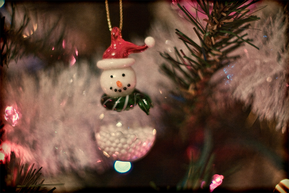 99¢ Walgreens Ornament